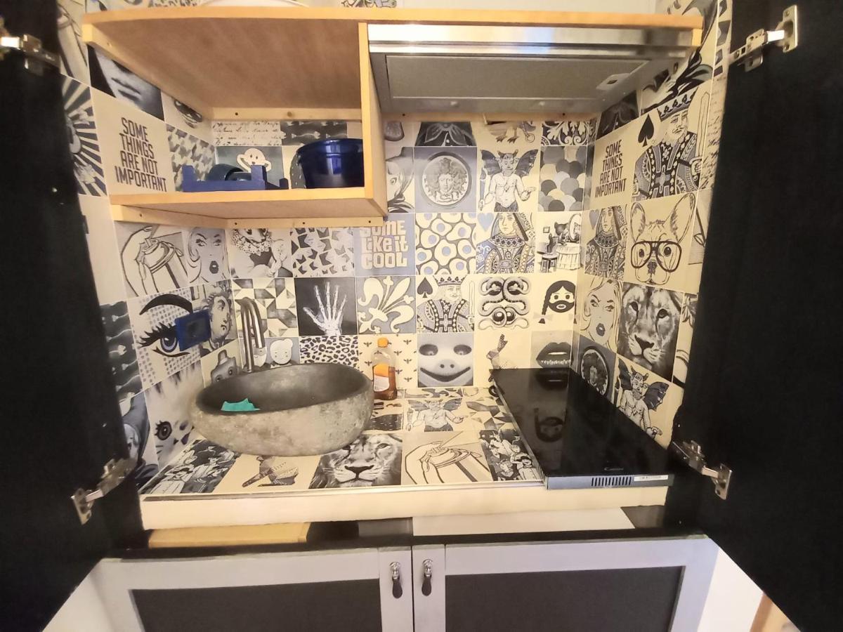 ليفورنو L'Ora Delle Streghe B&B Centralissimo المظهر الخارجي الصورة