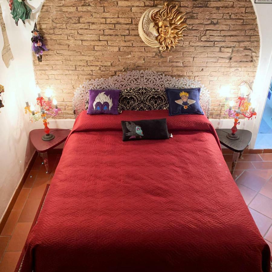 ليفورنو L'Ora Delle Streghe B&B Centralissimo المظهر الخارجي الصورة